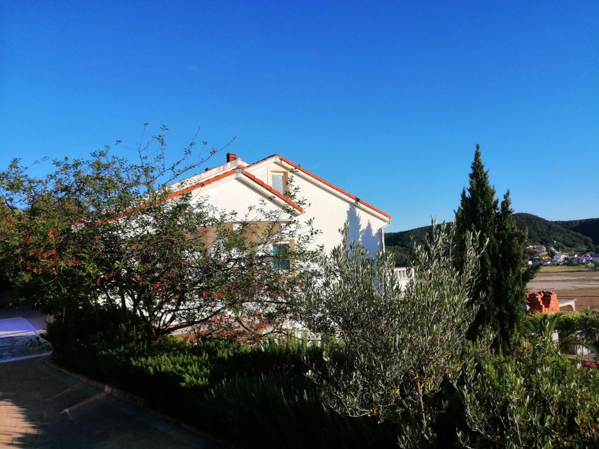 Apartments Fafandjel Rab Town Exteriér fotografie